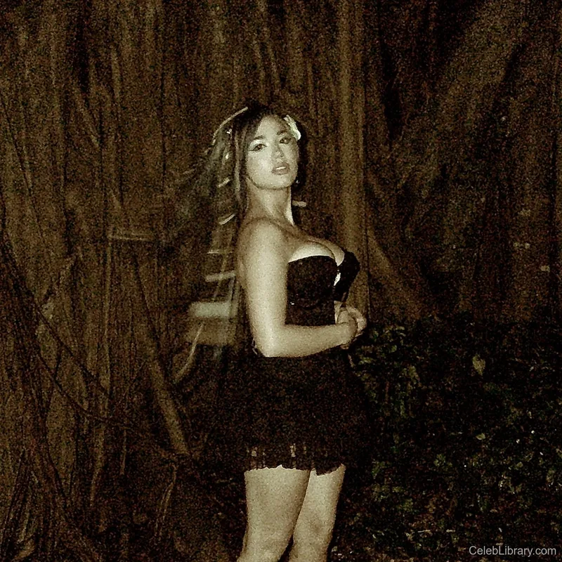 Sofia Gomez photo 23 of 531