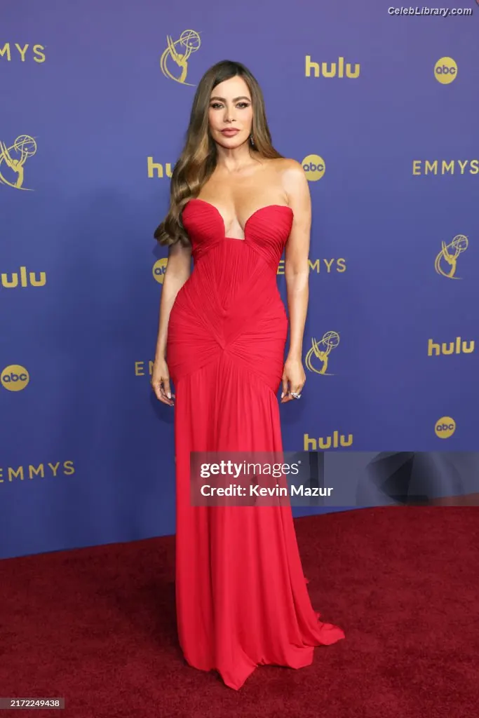 Sofia Vergara photo 1 of 1182