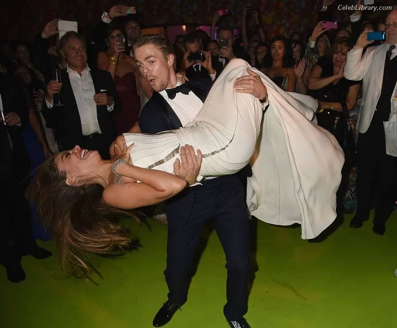 Sofia Vergara photo 10 of 1176