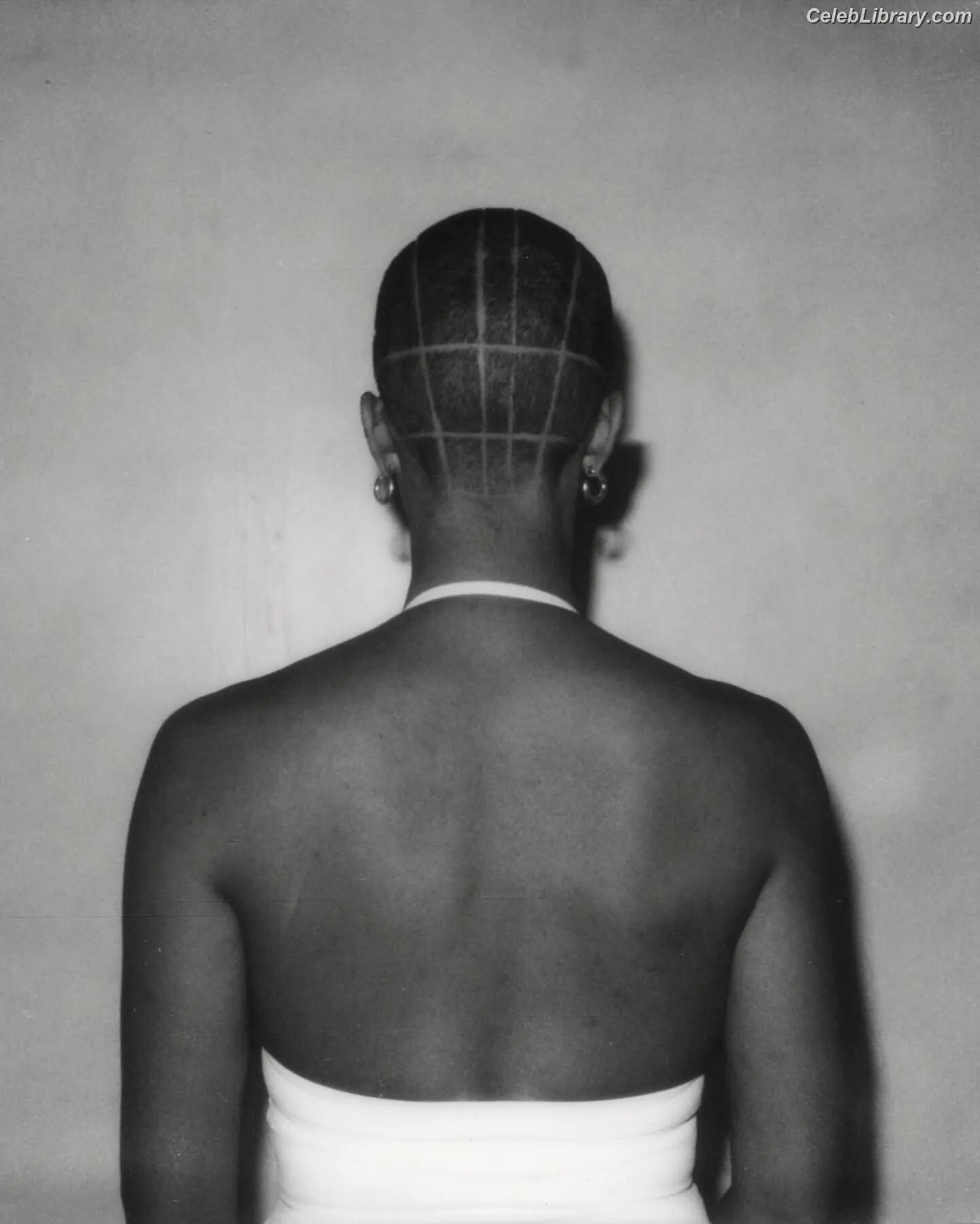 Solange Knowles photo 2 of 80