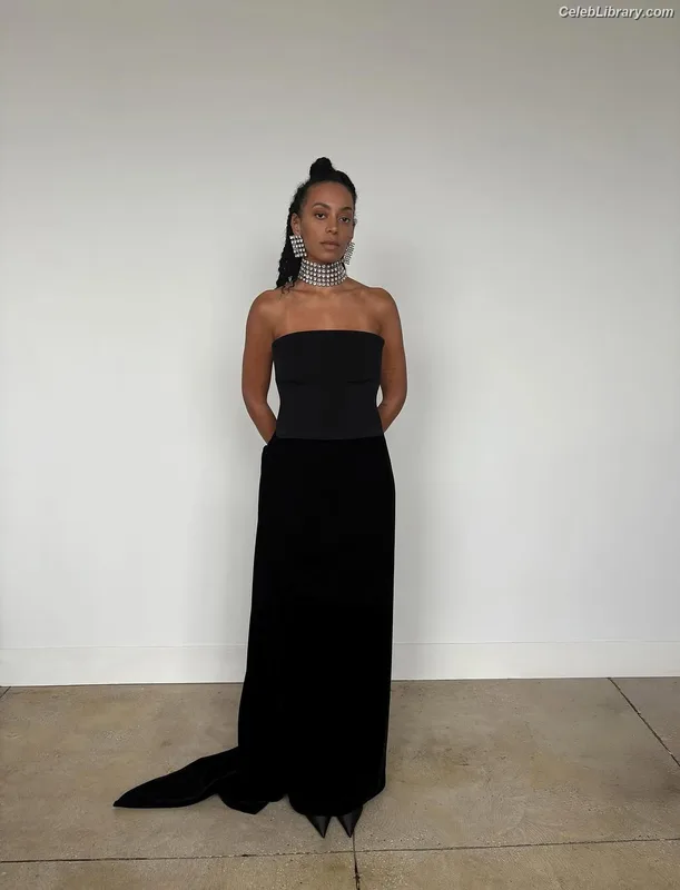 Solange Knowles photo 4 of 81