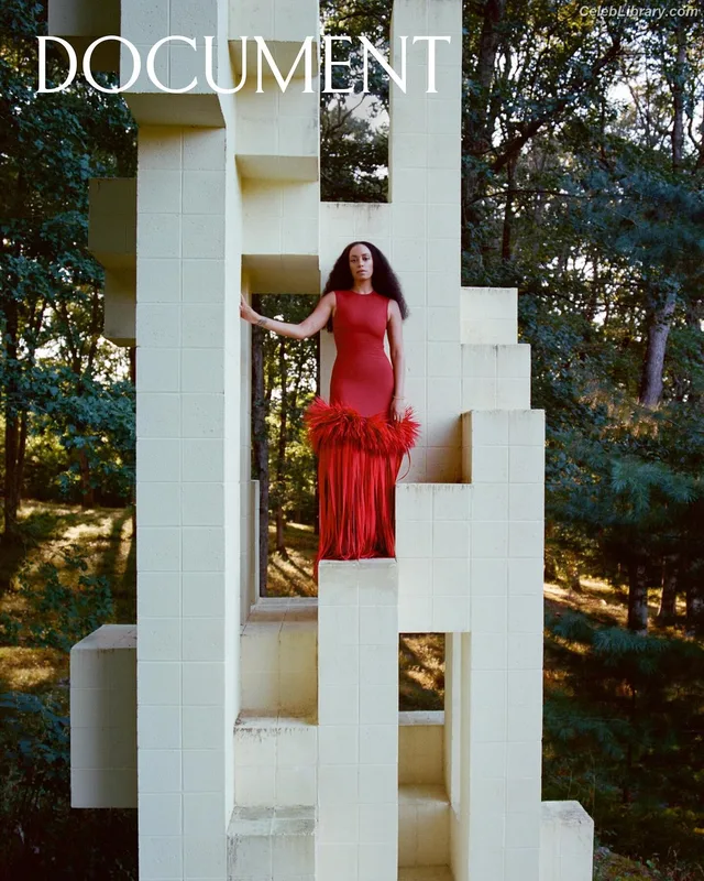 Solange Knowles photo 10 of 81