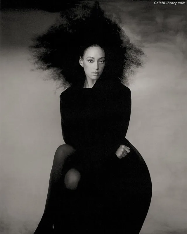 Solange Knowles photo 21 of 81