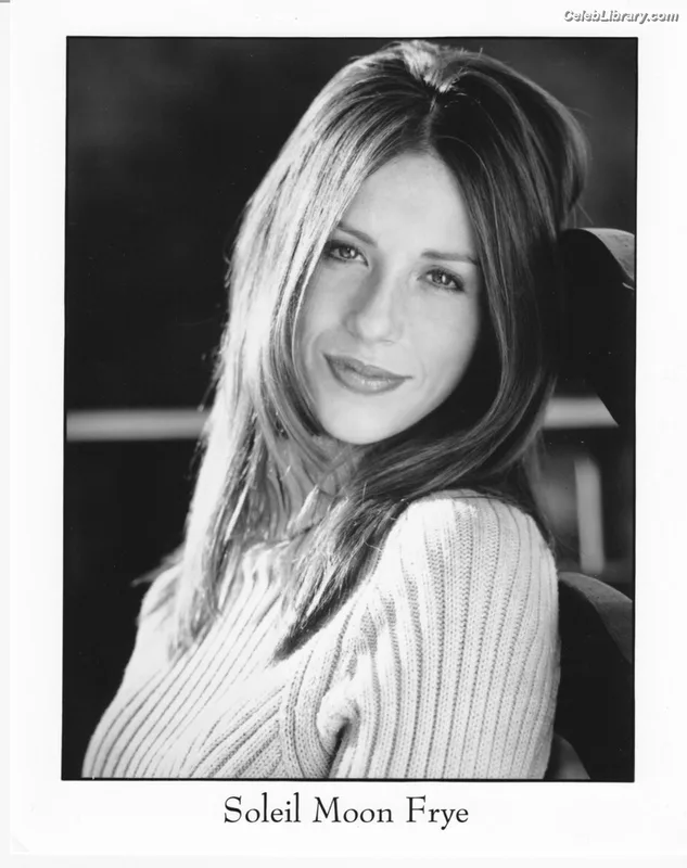 Soleil Moon Frye photo 5 of 5