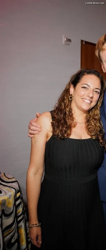 Sona Movsesian photo 10 of 102