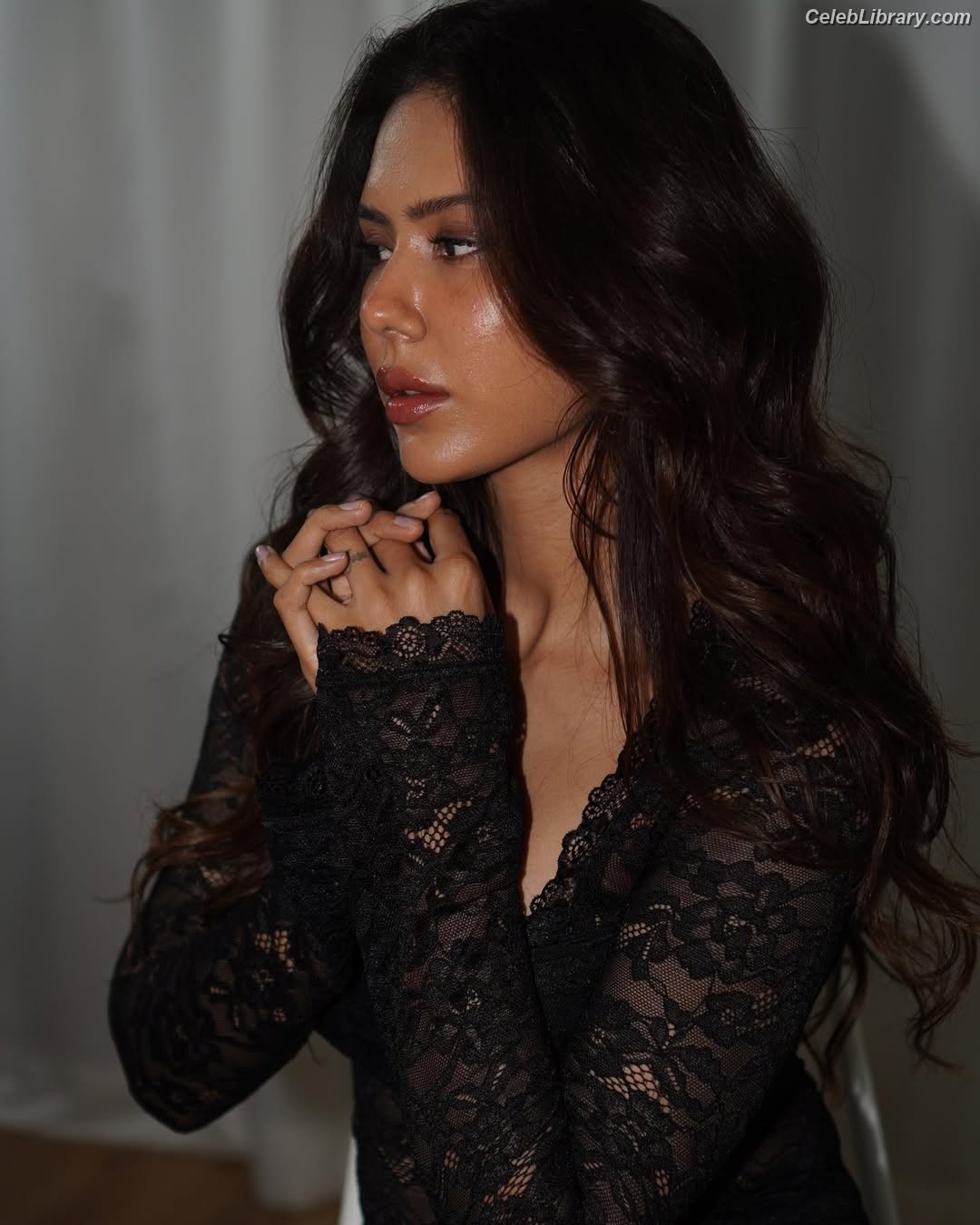 Sonam Bajwa photo 11 of 101