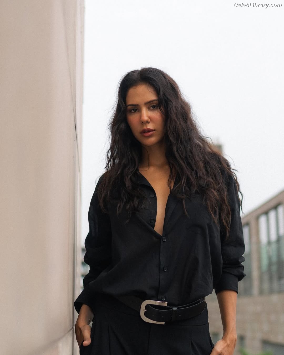 Sonam Bajwa photo 14 of 101