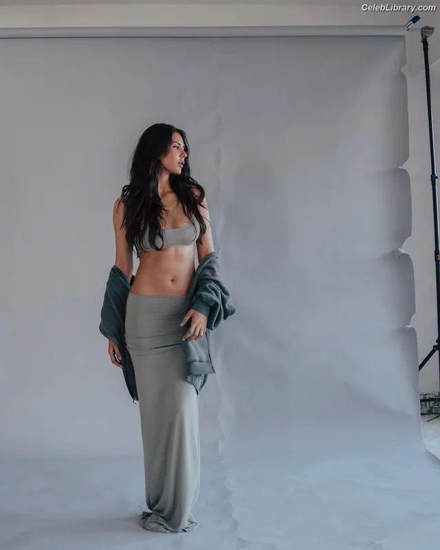 Sonam Bajwa photo 23 of 101