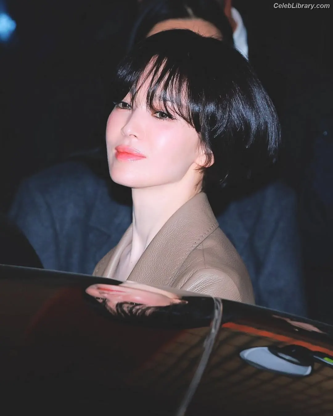 Song Hye-kyo photo 18 of 245