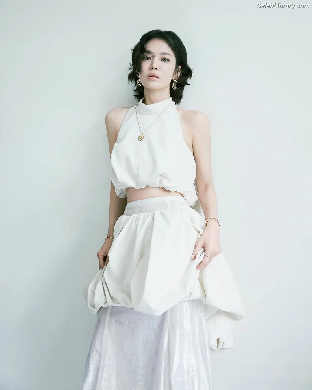 Song Hye-kyo photo 14 of 245