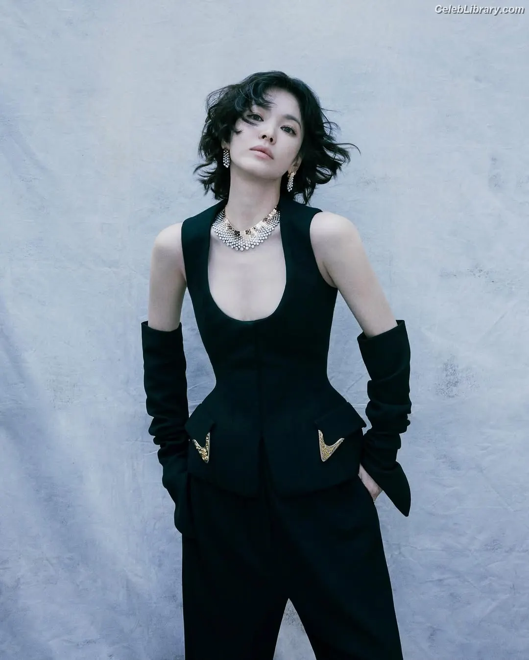 Song Hye-kyo photo 15 of 245