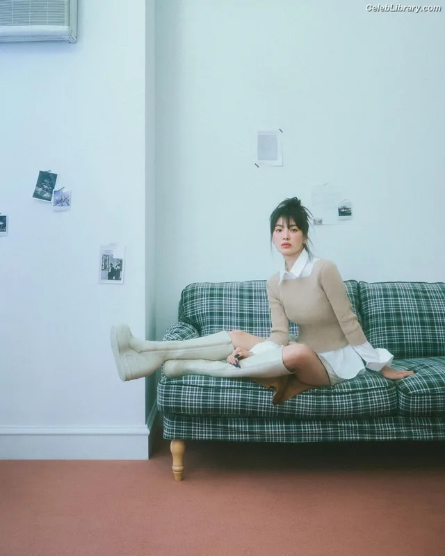Song Hye-kyo photo 7 of 246