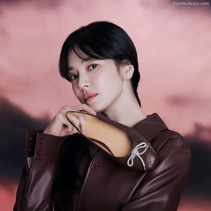 Song Hye-kyo photo 9 of 246