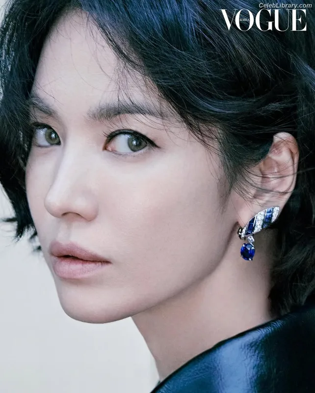 Song Hye-kyo photo 18 of 246
