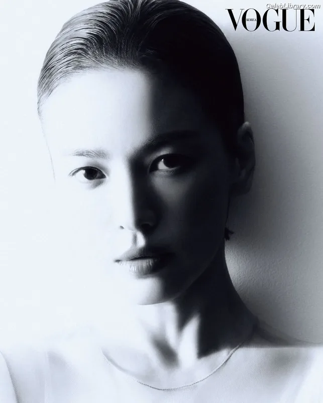 Song Hye-kyo photo 22 of 246