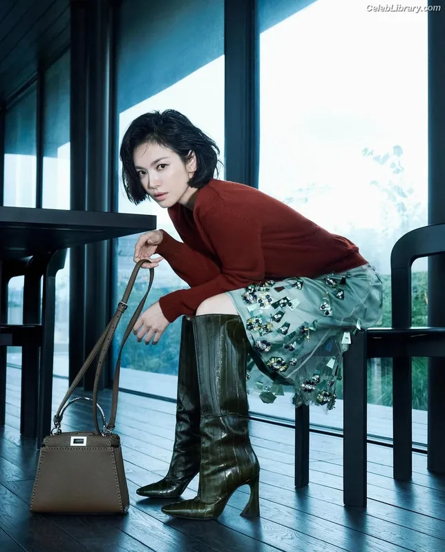 Song Hye-kyo photo 2 of 246