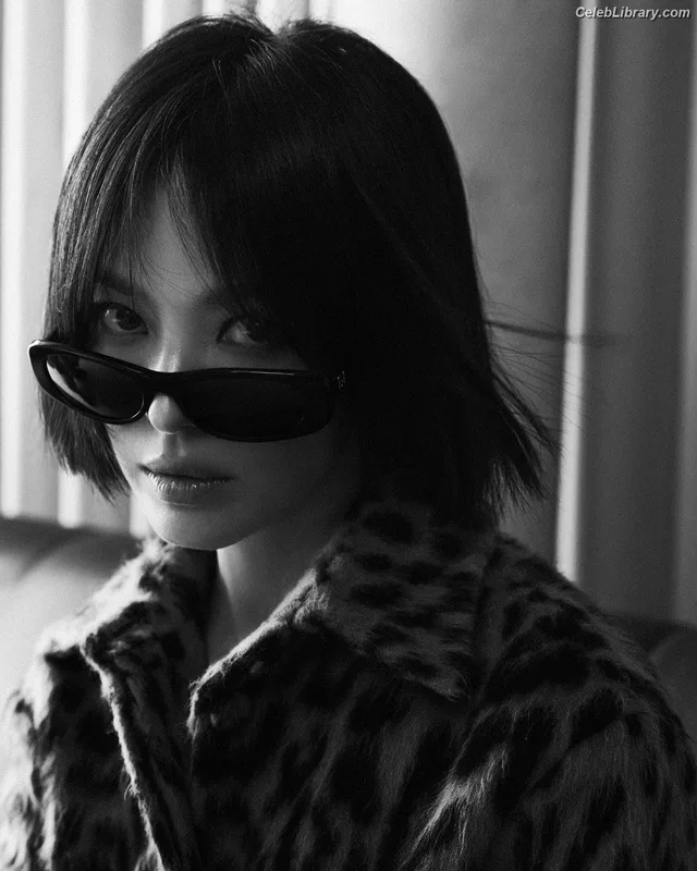 Song Hye-kyo photo 23 of 246