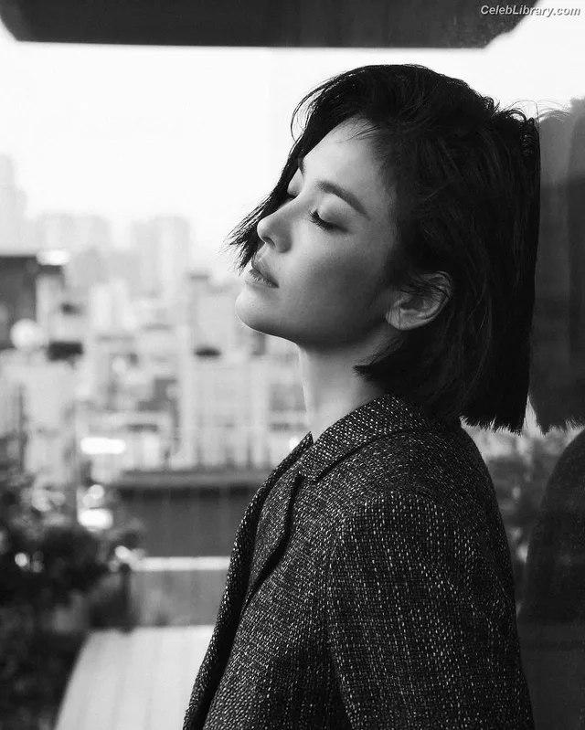 Song Hye-kyo photo 20 of 246
