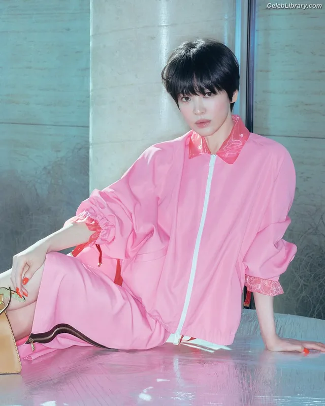 Song Hye-kyo photo 23 of 246
