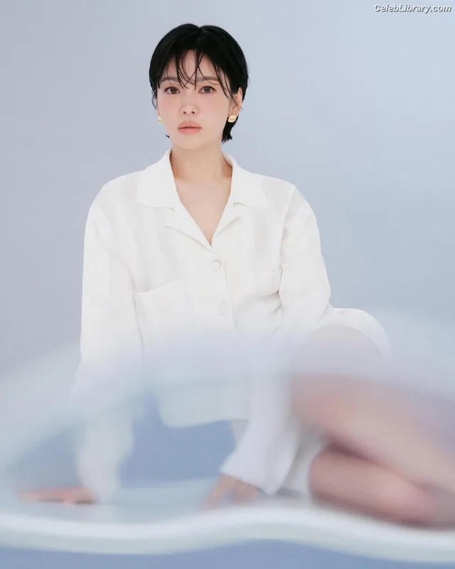 Song Hye-kyo photo 4 of 246