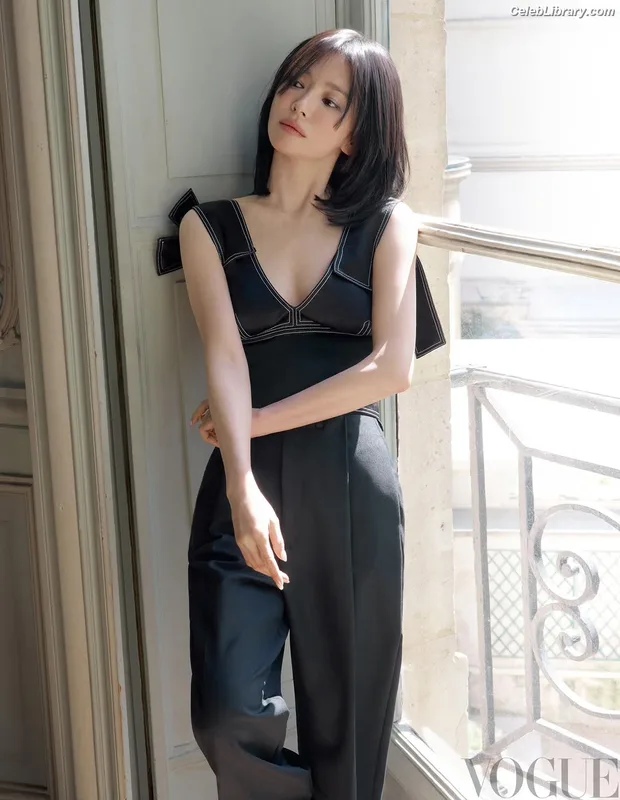 Song Hye-kyo photo 5 of 246