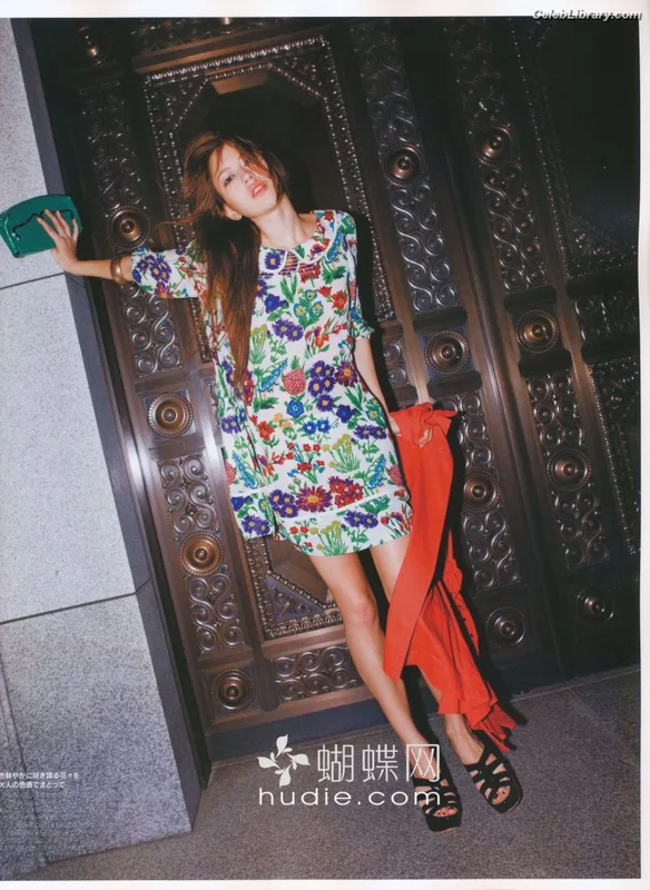 Sonoya Mizuno photo 13 of 158
