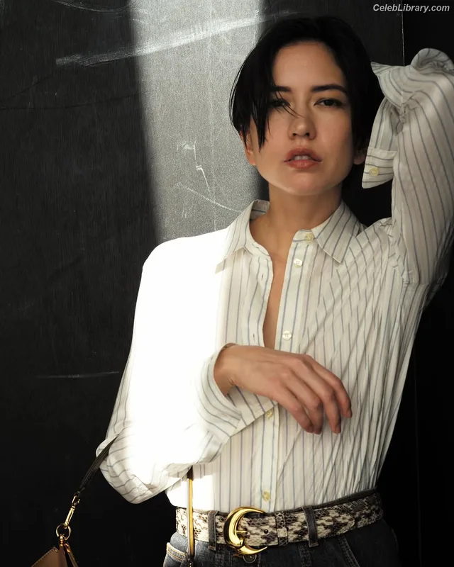 Sonoya Mizuno photo 9 of 158