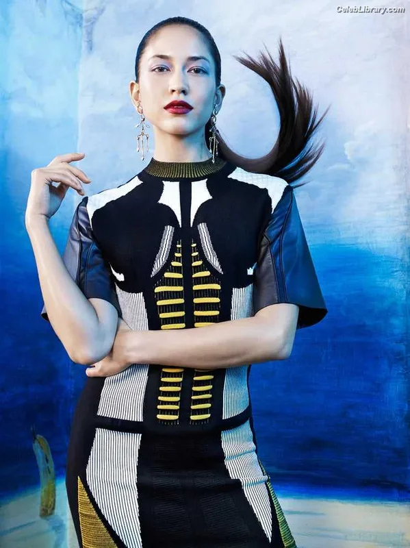 Sonoya Mizuno photo 13 of 158