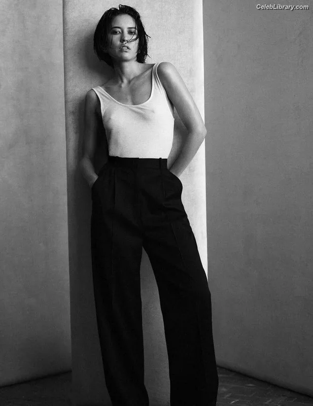 Sonoya Mizuno photo 17 of 158