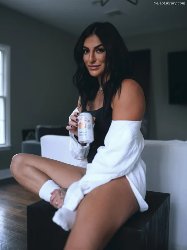 Sonya Deville photo 8 of 222