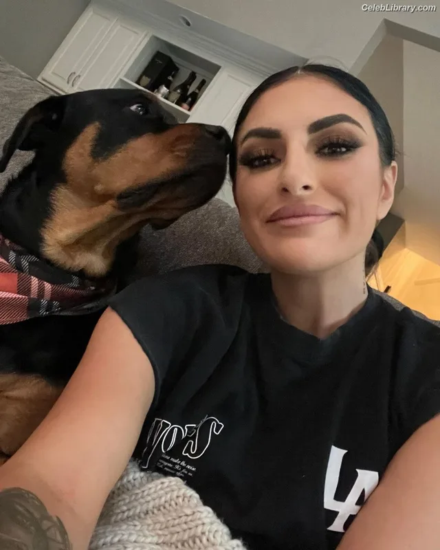 Sonya Deville photo 16 of 222