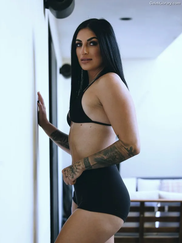Sonya Deville photo 13 of 222