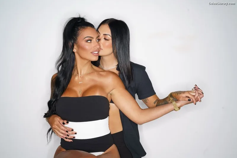 Sonya Deville photo 17 of 222