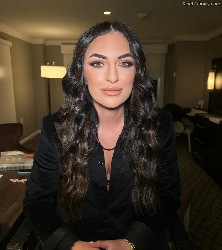 Sonya Deville photo 3 of 222