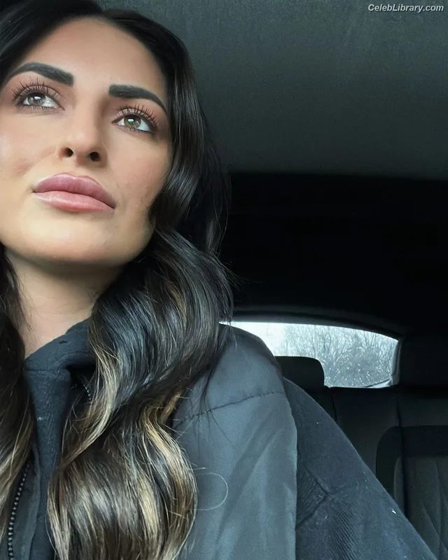 Sonya Deville photo 6 of 222