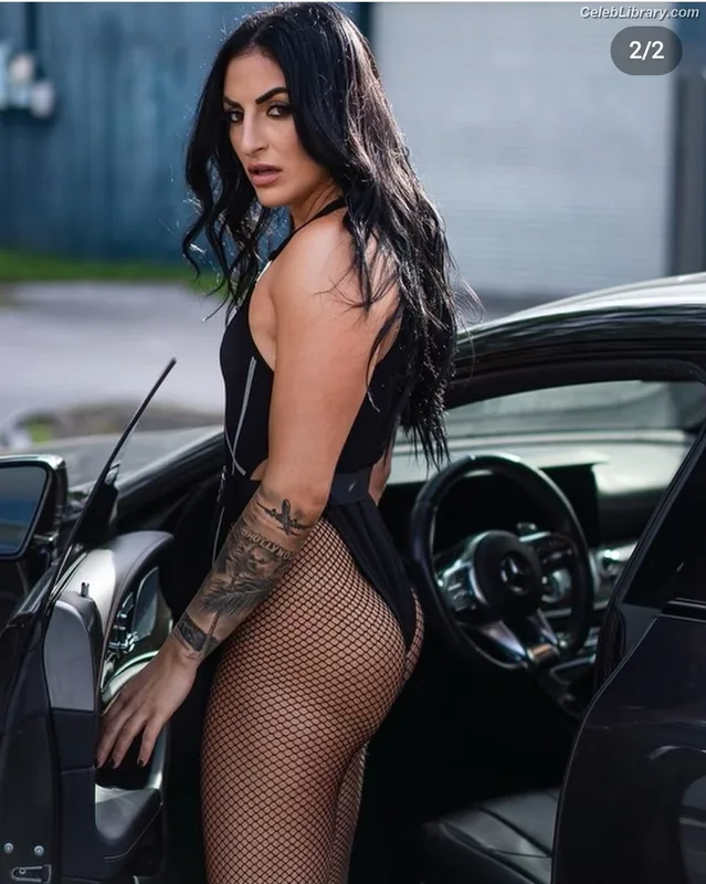 Sonya Deville photo 2 of 222