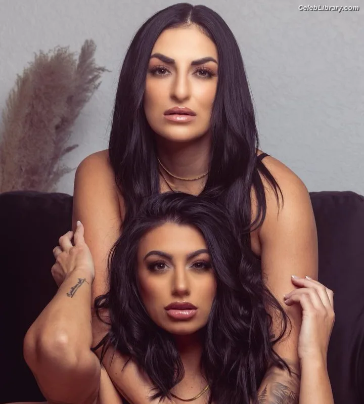 Sonya Deville photo 7 of 222