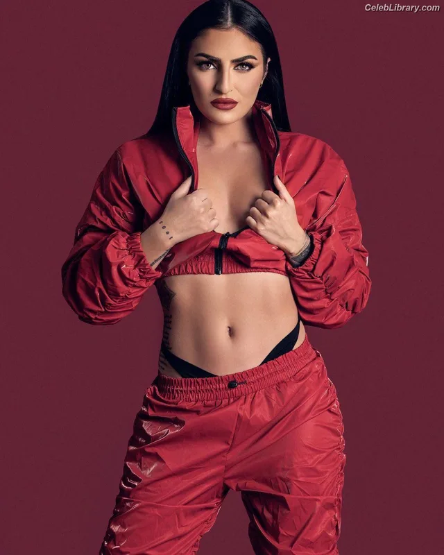 Sonya Deville photo 7 of 222