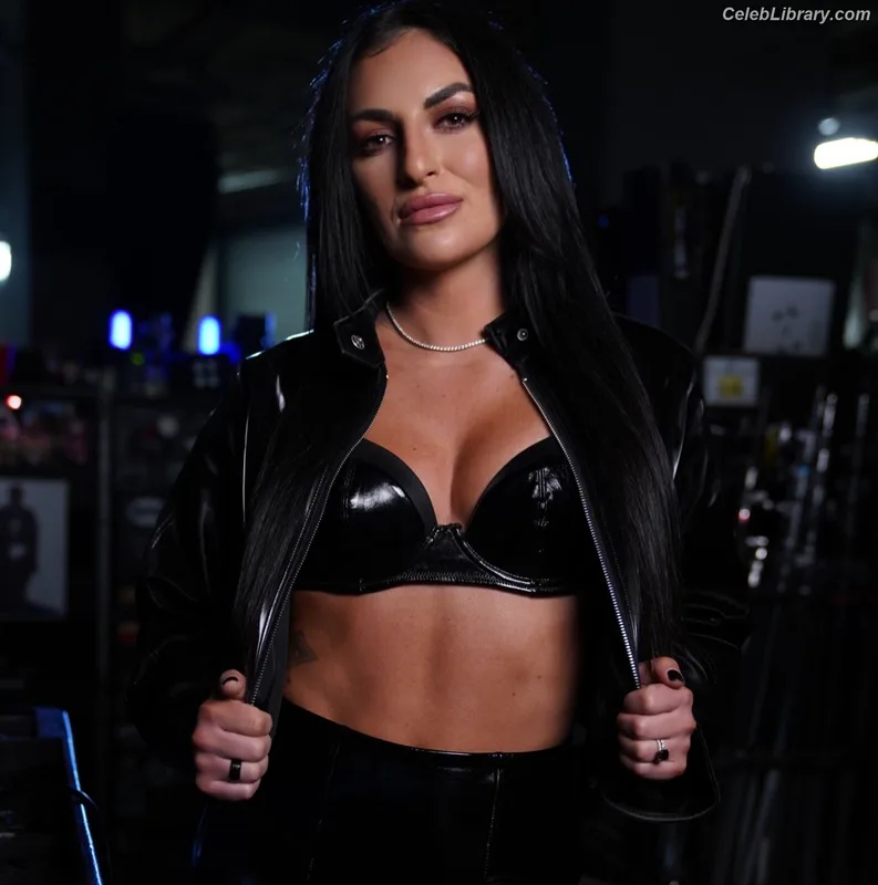 Sonya Deville photo 10 of 222