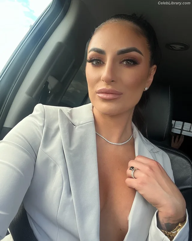 Sonya Deville photo 18 of 222