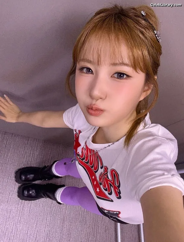 SOORIN photo 1 of 16