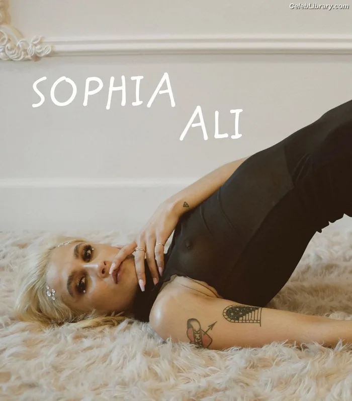 Sophia Ali photo 15 of 40