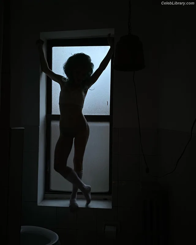 Sophia Anne Caruso photo 2 of 27