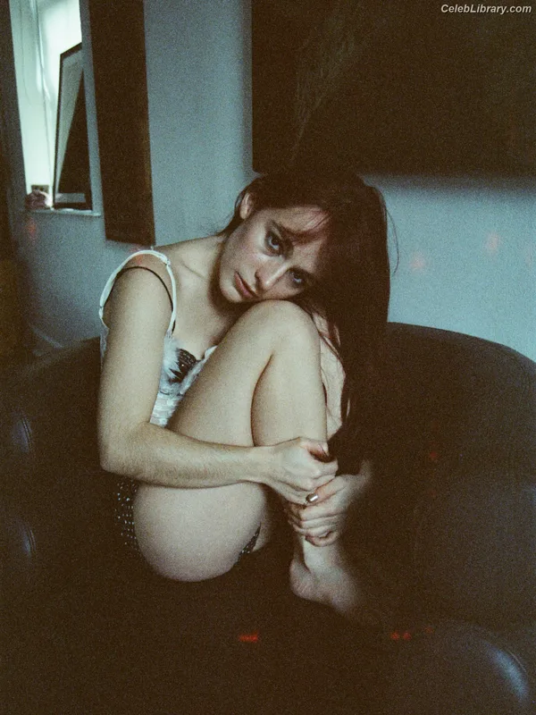 Sophia Anne Caruso photo 14 of 27