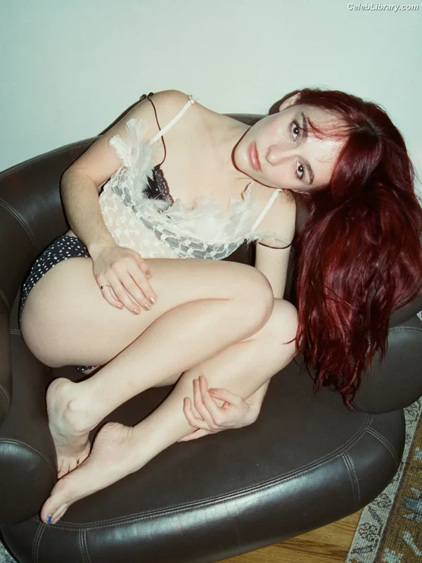 Sophia Anne Caruso photo 15 of 27