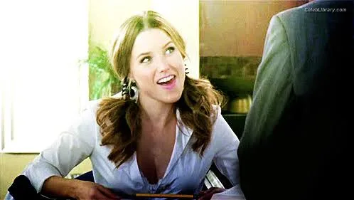 Sophia Bush photo 20 of 304