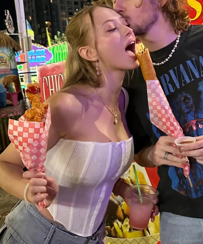 Sophia Diamond photo 14 of 1991