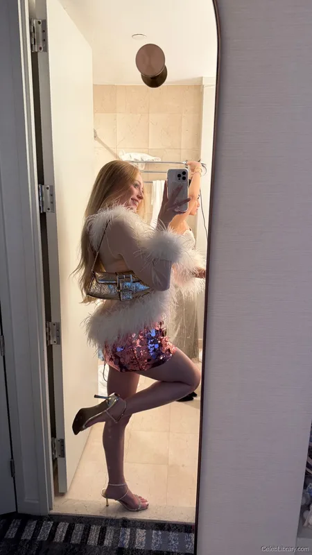 Sophia Diamond photo 19 of 1991