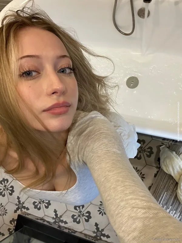 Sophia Diamond photo 5 of 1991