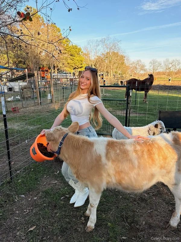 Sophia Diamond photo 10 of 1991